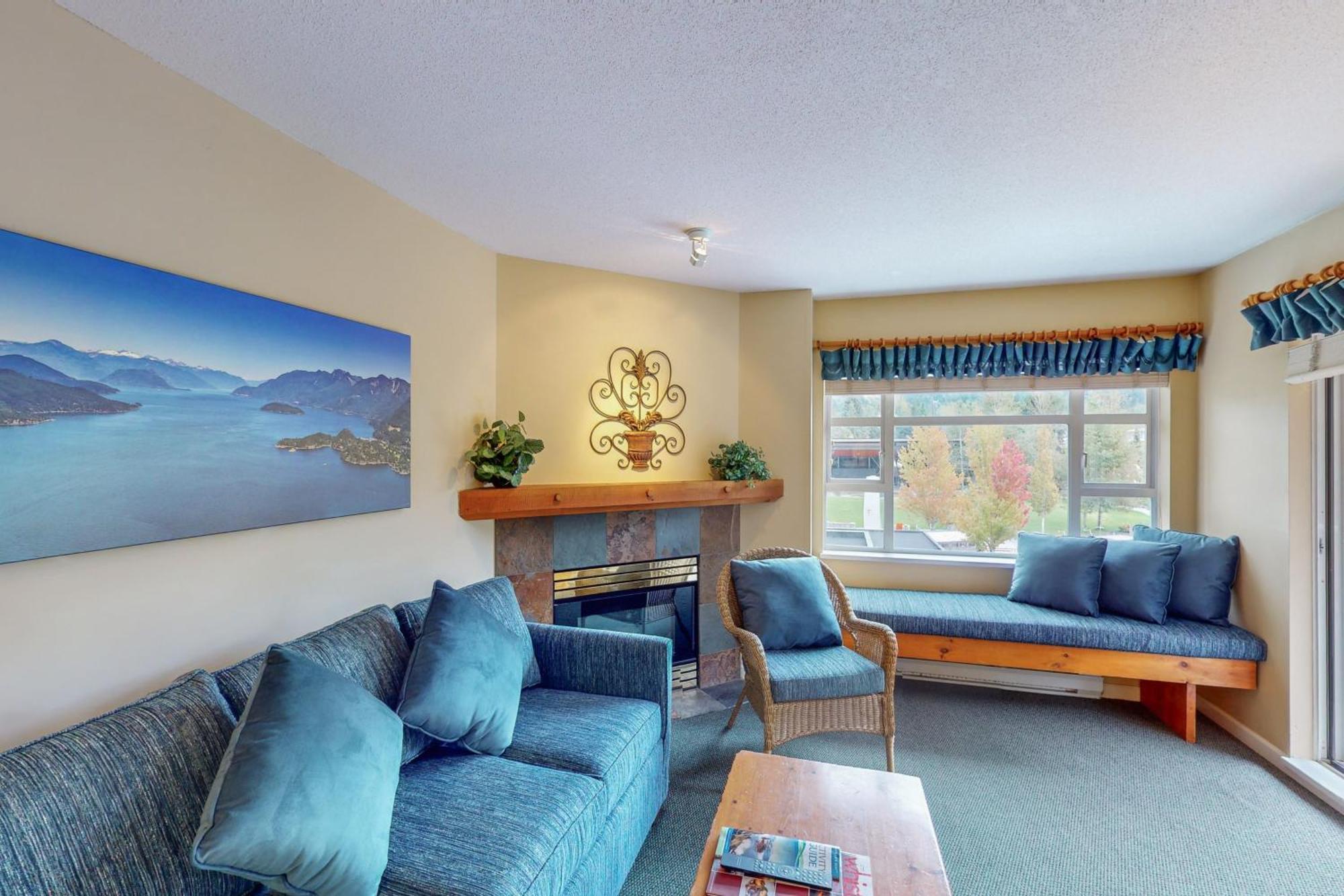 Marketplace Apartment *